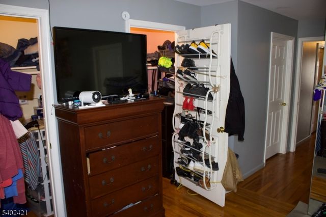 222 Geneva St, Elizabeth City, NJ 07206