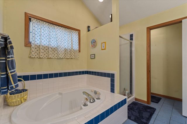 12550 Garr Road, Buchanan, MI 49107