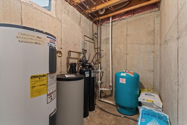 12550 Garr Road, Buchanan, MI 49107