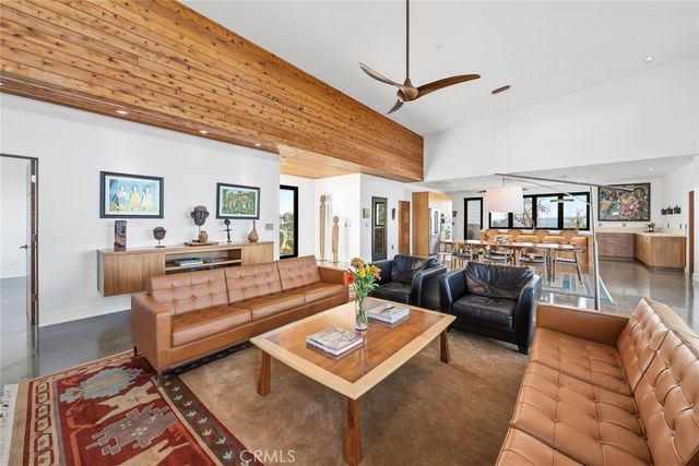 705 Sequoia Lane, Templeton, CA 93465