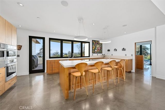 705 Sequoia Lane, Templeton, CA 93465