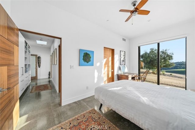 705 Sequoia Lane, Templeton, CA 93465