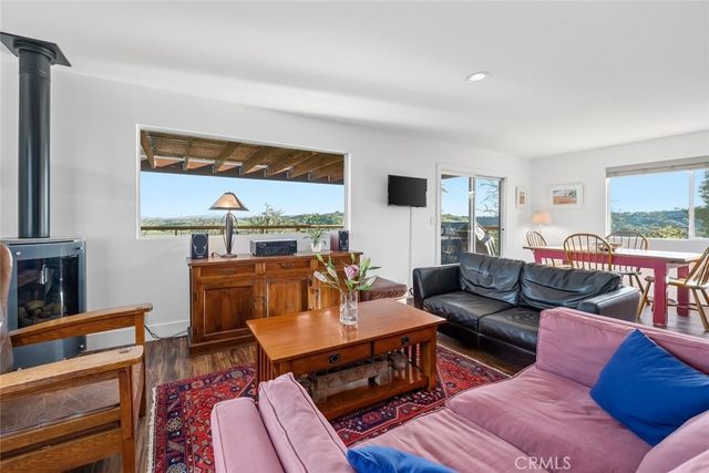 705 Sequoia Lane, Templeton, CA 93465