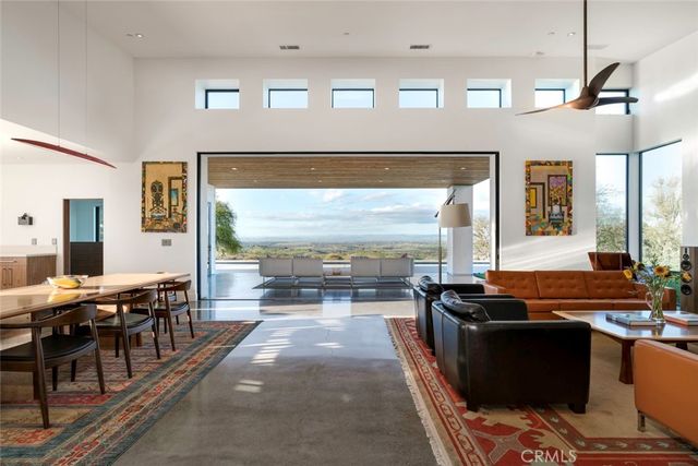 705 Sequoia Lane, Templeton, CA 93465