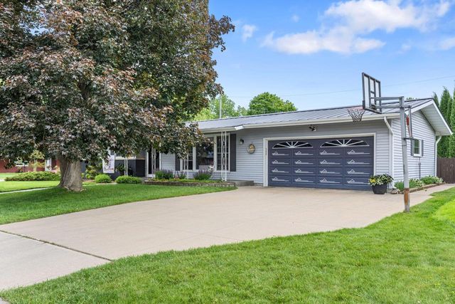 3003 Lincoln AVENUE, La Crosse, WI 54601