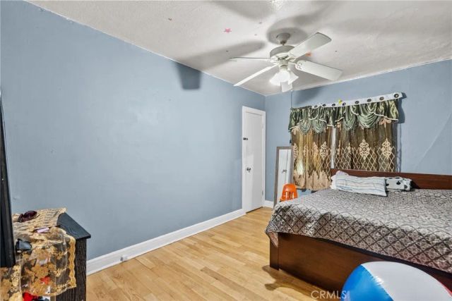 943 W 65th Street, Los Angeles, CA 90044