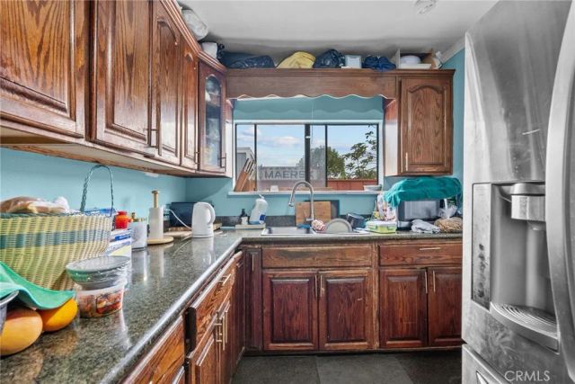 943 W 65th Street, Los Angeles, CA 90044