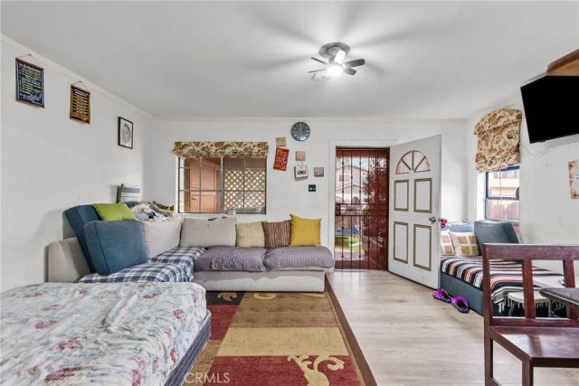 943 W 65th Street, Los Angeles, CA 90044