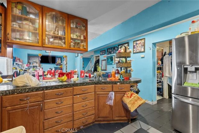 943 W 65th Street, Los Angeles, CA 90044