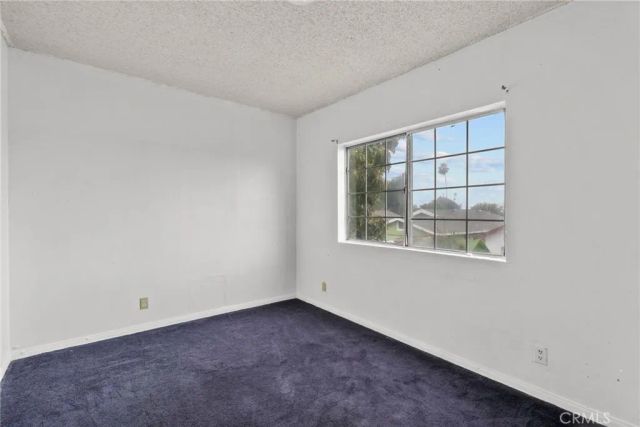 943 W 65th Street, Los Angeles, CA 90044