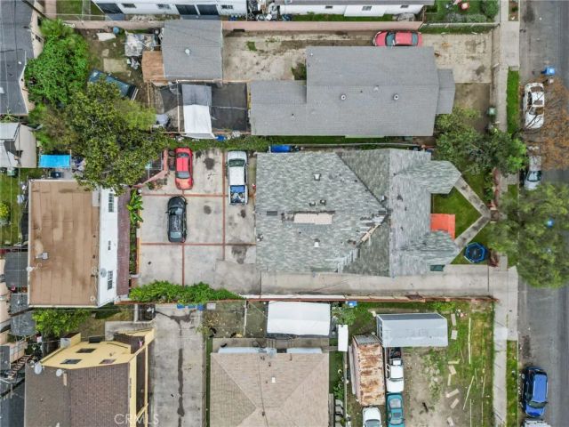 943 W 65th Street, Los Angeles, CA 90044