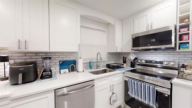 1335 NE 10TH STREET, Ocala, FL 34470