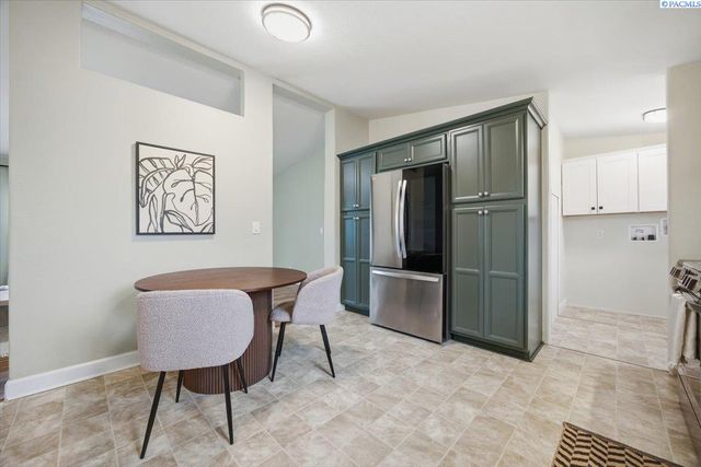 2619 E Adelia Road, Pasco, WA 99301