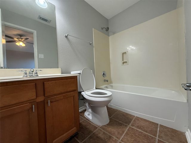 5022 Canyon Blanco Drive, Houston, TX 77045