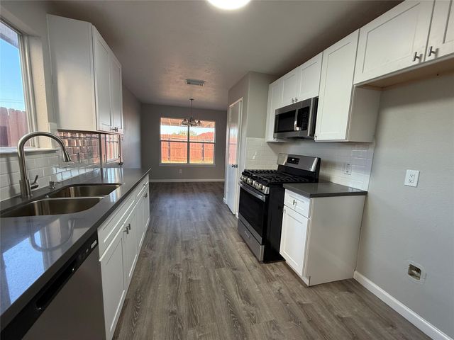 5022 Canyon Blanco Drive, Houston, TX 77045