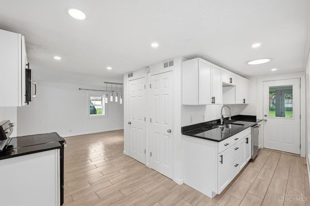 8914 Cherry Street, Blue Ash, OH 45242