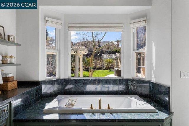 218 218 Erselia Trl, Alamo, CA 94507