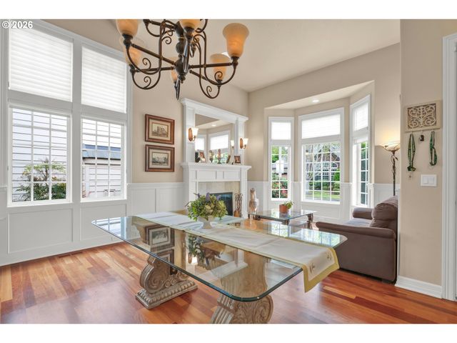 2240 TURNBERRY Ct, Eugene, OR 97401