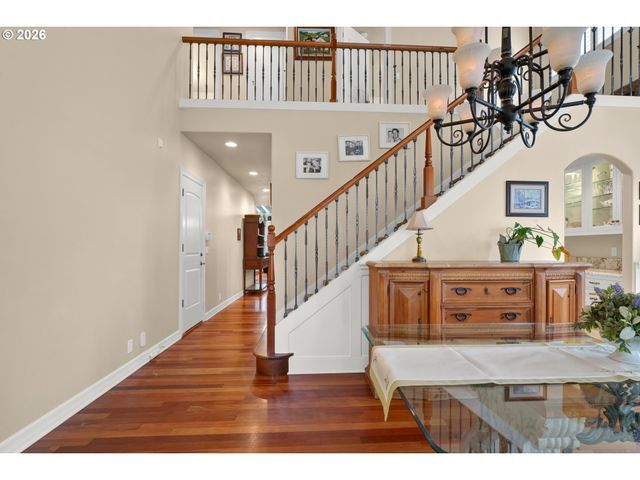 2240 TURNBERRY Ct, Eugene, OR 97401