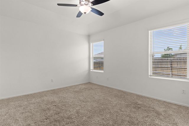 509 Callisto CT, Jarrell, TX 76537