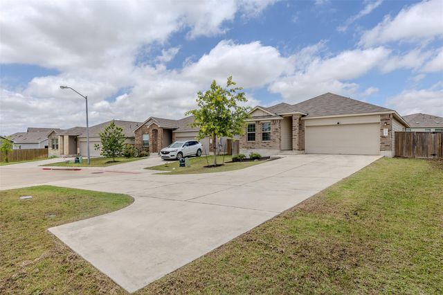 509 Callisto CT, Jarrell, TX 76537