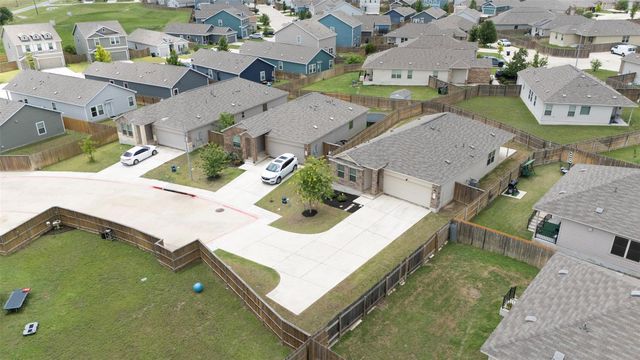 509 Callisto CT, Jarrell, TX 76537