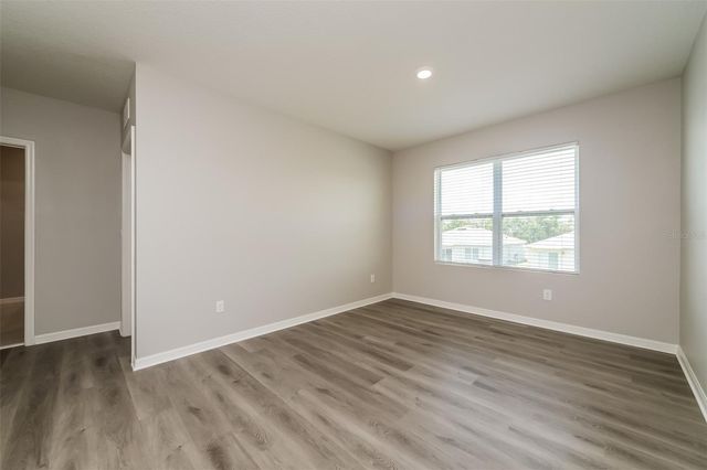 321 ALEXZANDER WAY, Winter Haven, FL 33881