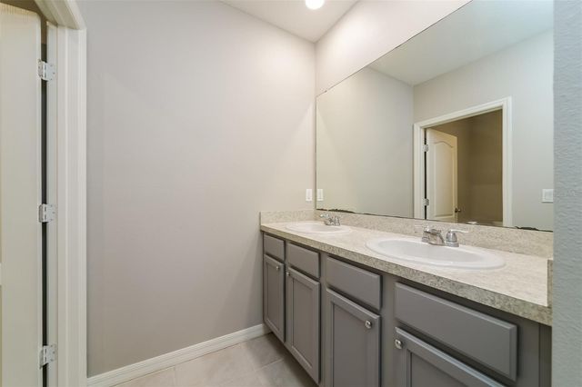 321 ALEXZANDER WAY, Winter Haven, FL 33881