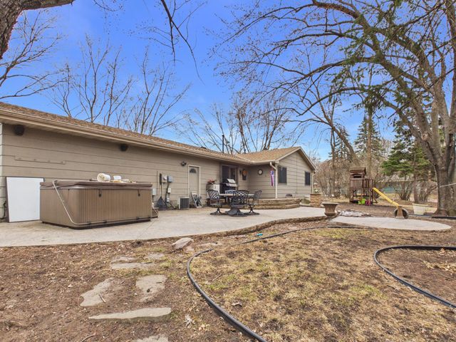 3701 Roseberry Place, Anoka, MN 55303