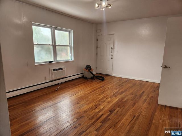 68 Main Street, Bogota, NJ 07603