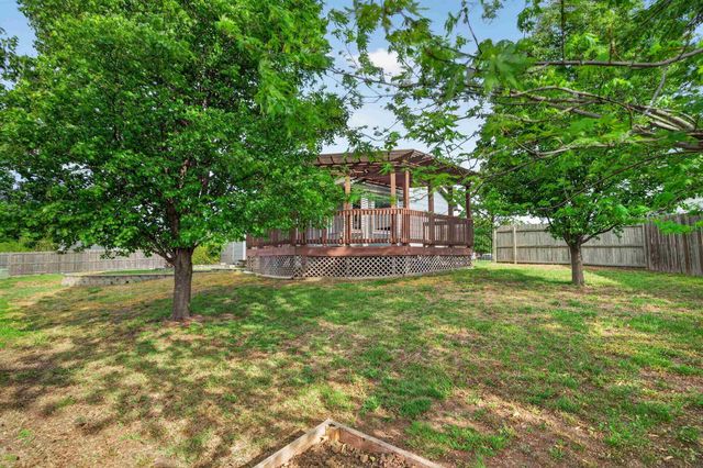 11237 W Carr Ct, Wichita, KS 67209