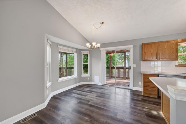 11237 W Carr Ct, Wichita, KS 67209