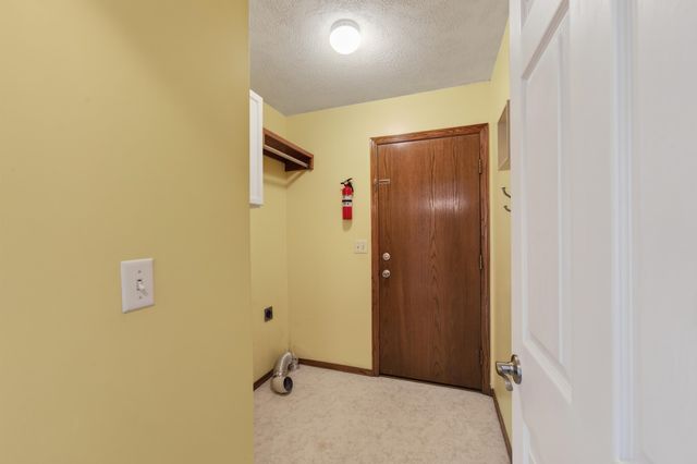 11237 W Carr Ct, Wichita, KS 67209