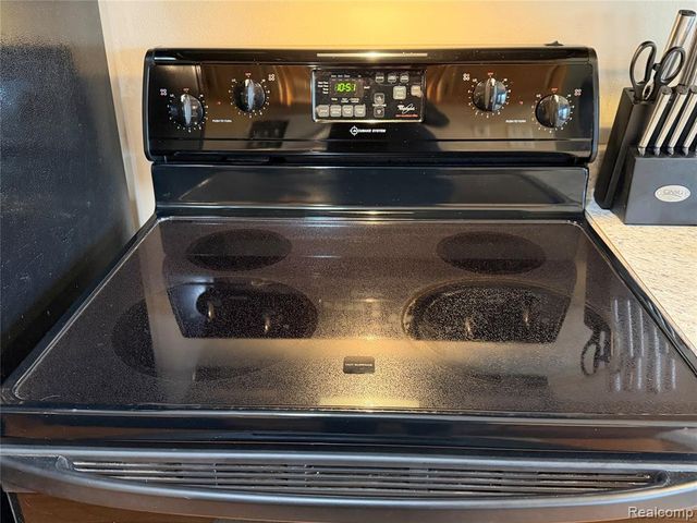 3041 High Pointe Ridge Road, Lake Orion, MI 48359