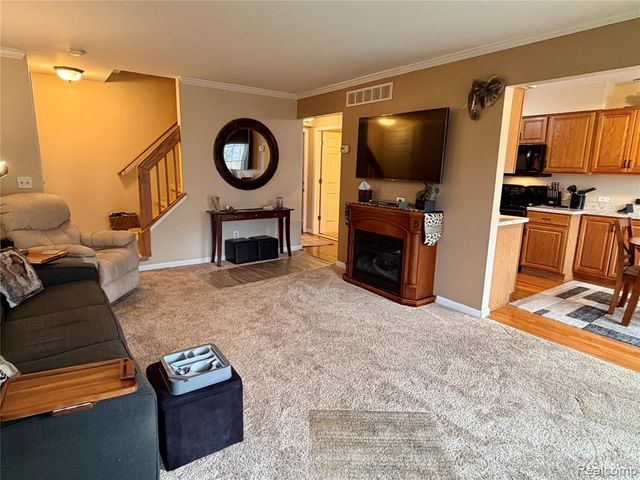 3041 High Pointe Ridge Road, Lake Orion, MI 48359