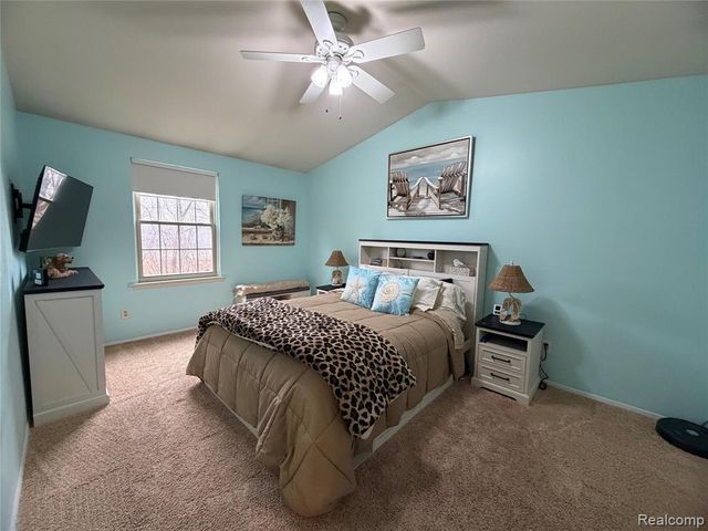 3041 High Pointe Ridge Road, Lake Orion, MI 48359