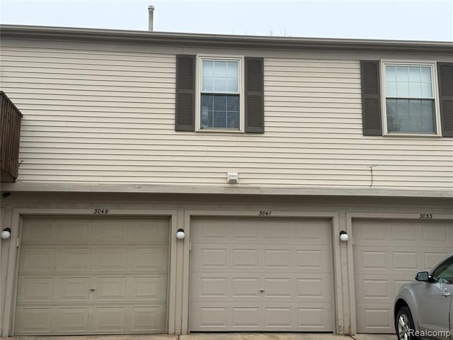 3041 High Pointe Ridge Road, Lake Orion, MI 48359