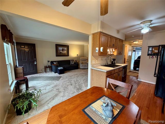 3041 High Pointe Ridge Road, Lake Orion, MI 48359