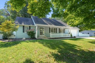36029 Valley Drive, Paw Paw Twp, MI 49079