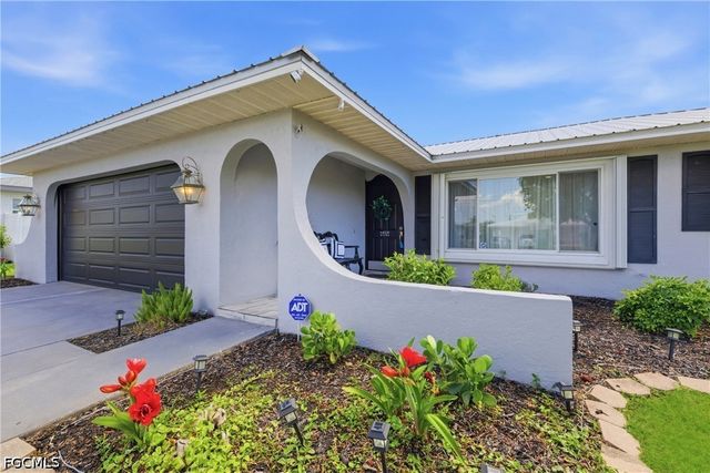 4329 SW 1st PL, Cape Coral, FL 33914