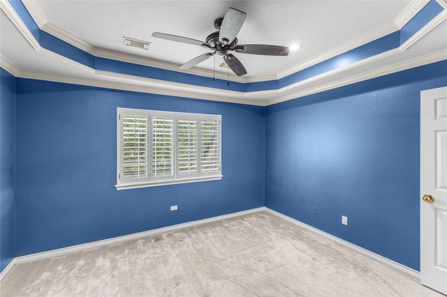 5611 Garden Point Drive, Kingwood, TX 77345