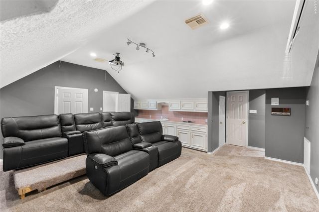 5611 Garden Point Drive, Kingwood, TX 77345