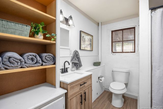 14910 Bullhead Rd, Rocksprings, TX 78880