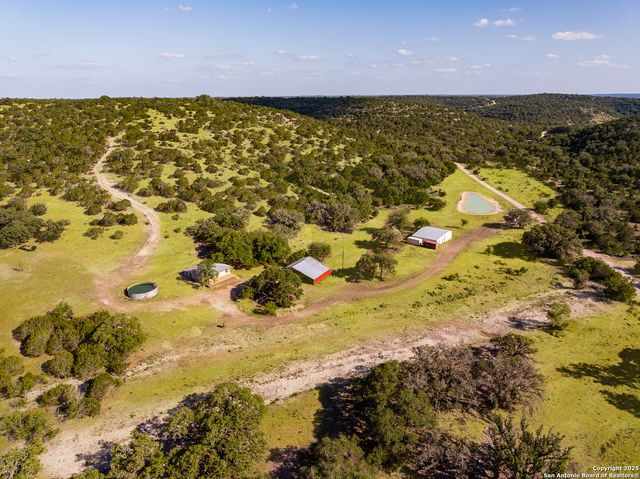 14910 Bullhead Rd, Rocksprings, TX 78880