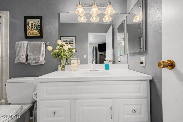 4600 N 68TH Street 354, Scottsdale, AZ 85251