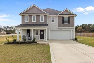 313 Graystoke Lane, Raeford, NC 28376