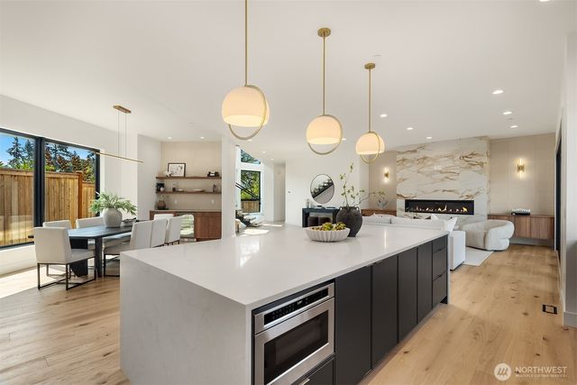 2303 123rd Place SE, Bellevue, WA 98005