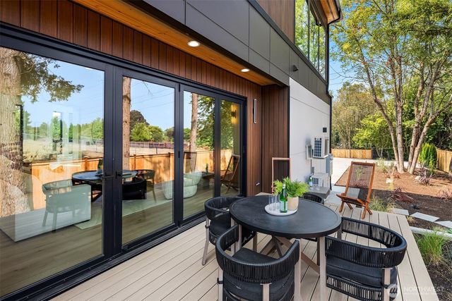 2303 123rd Place SE, Bellevue, WA 98005
