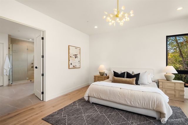 2303 123rd Place SE, Bellevue, WA 98005