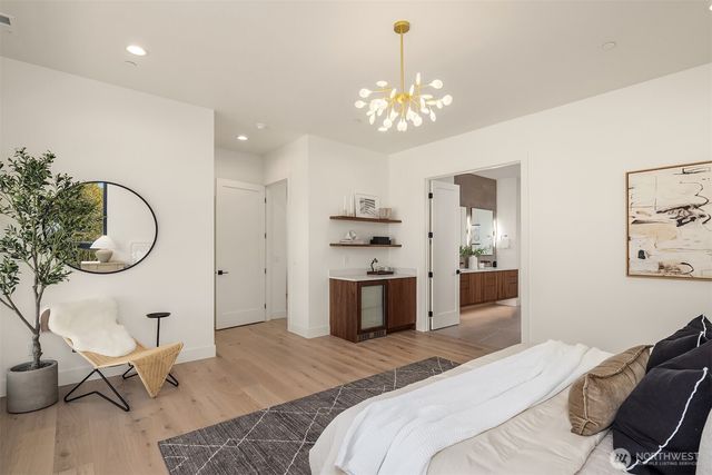 2303 123rd Place SE, Bellevue, WA 98005